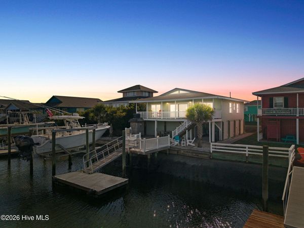 140 Lions Paw, Holden Beach, NC 28462
