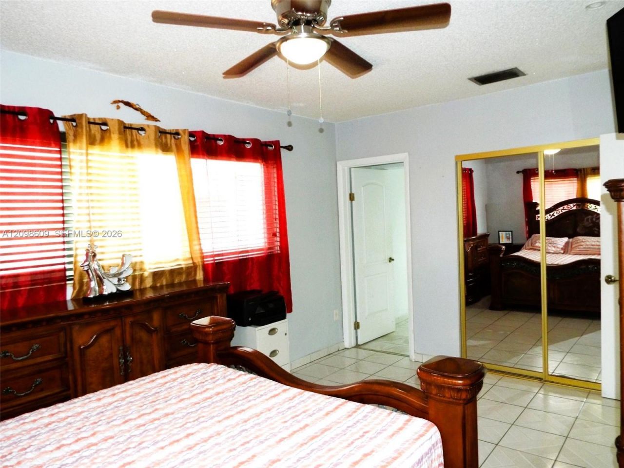 285 NW 48th Pl , Miami, FL 33126 Photo