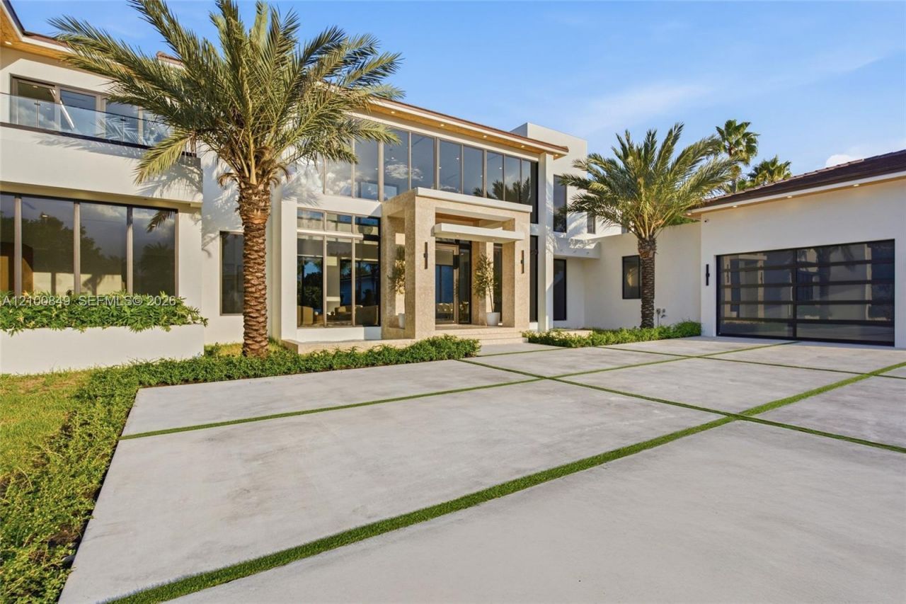 13805 Old Cutler Rd, Palmetto Bay, FL 33158 Photo