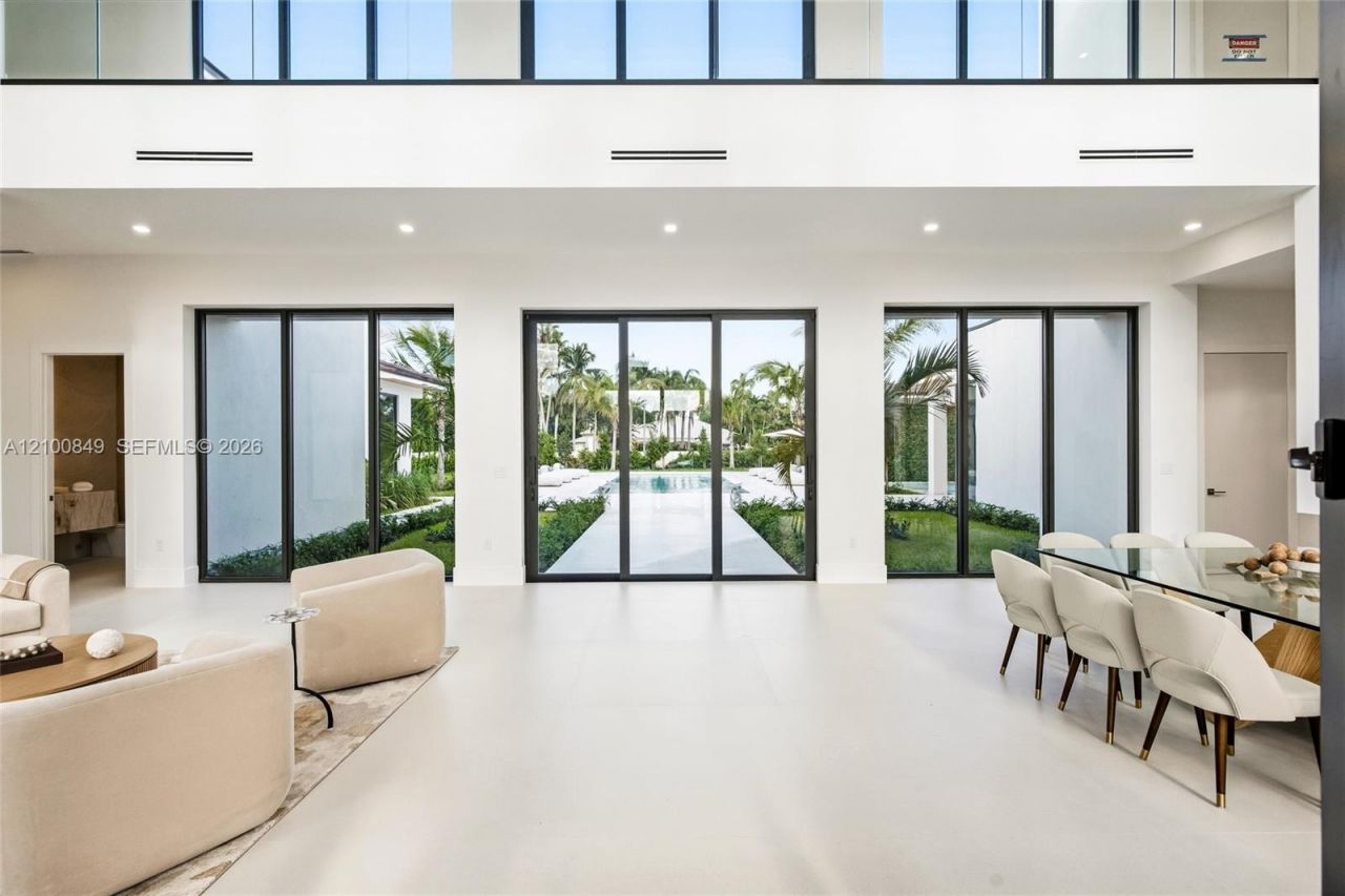 13805 Old Cutler Rd, Palmetto Bay, FL 33158 Photo
