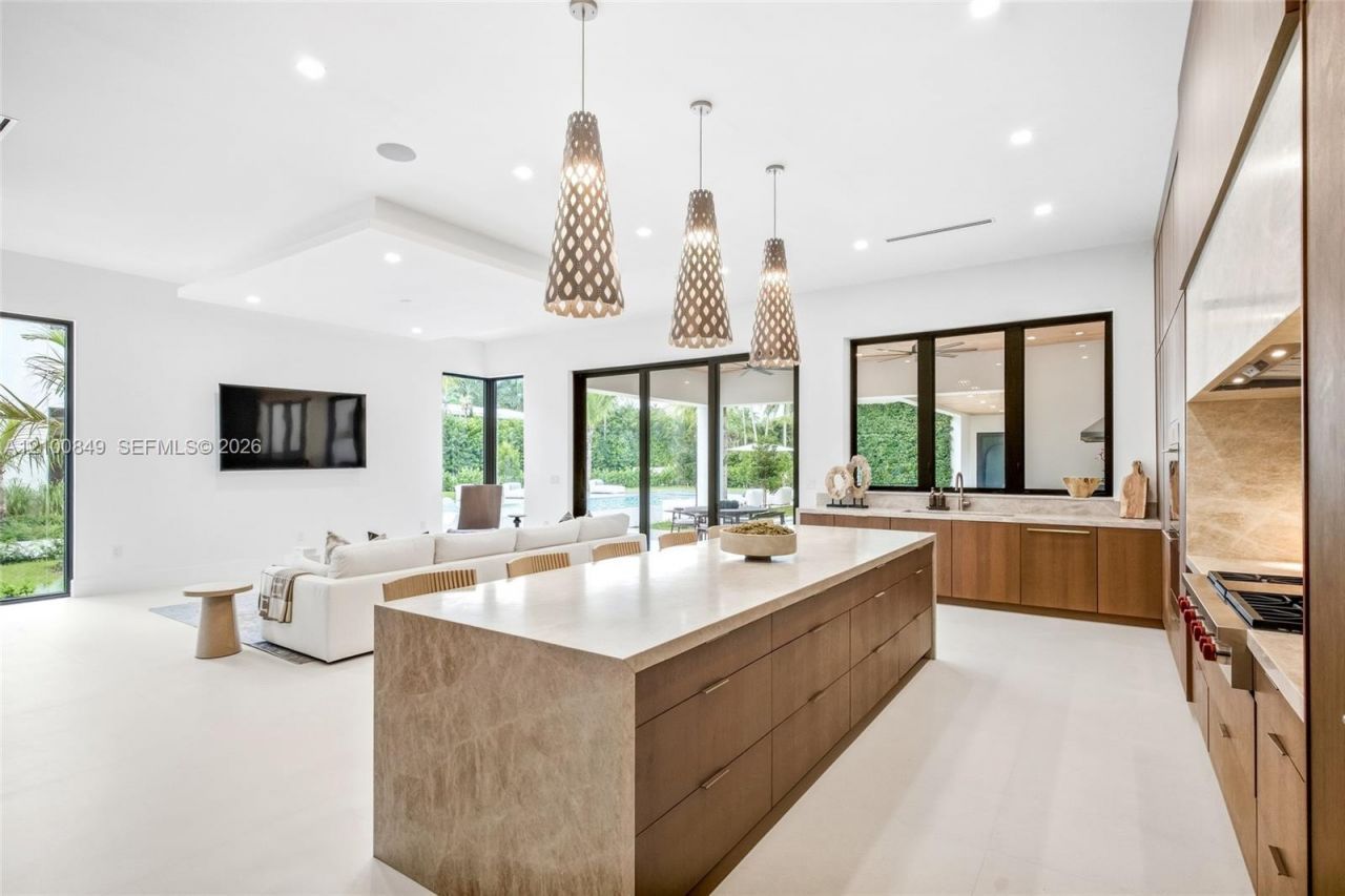 13805 Old Cutler Rd, Palmetto Bay, FL 33158 Photo