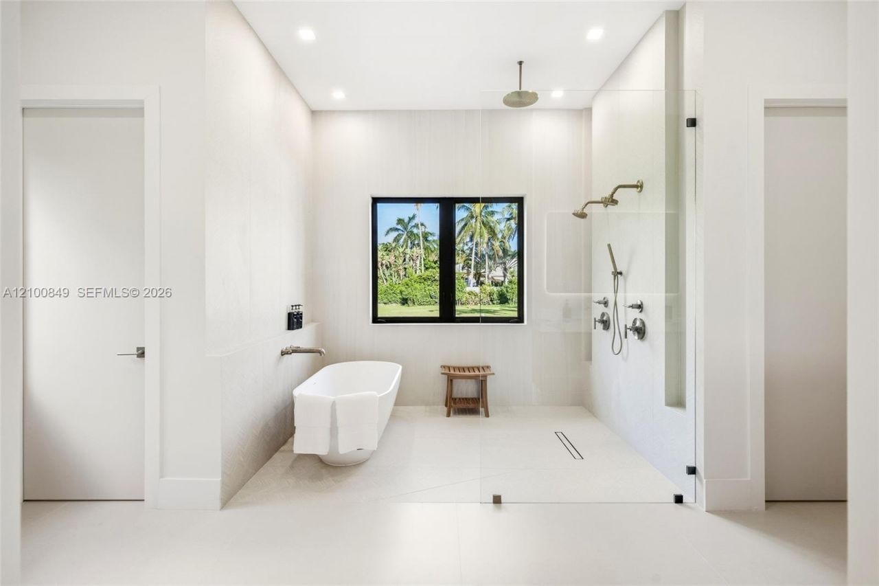 13805 Old Cutler Rd , Palmetto Bay, FL 33158 Photo