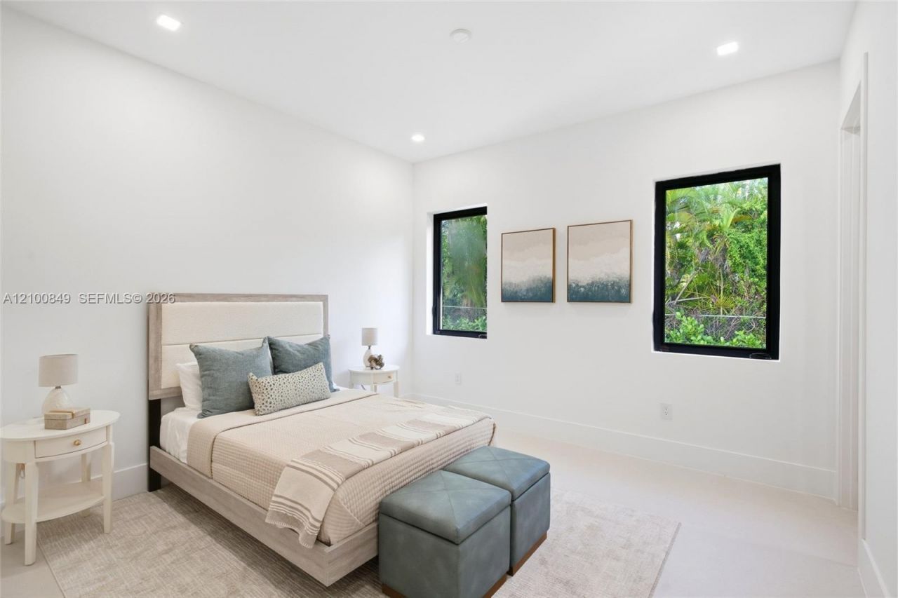 13805 Old Cutler Rd, Palmetto Bay, FL 33158 Photo