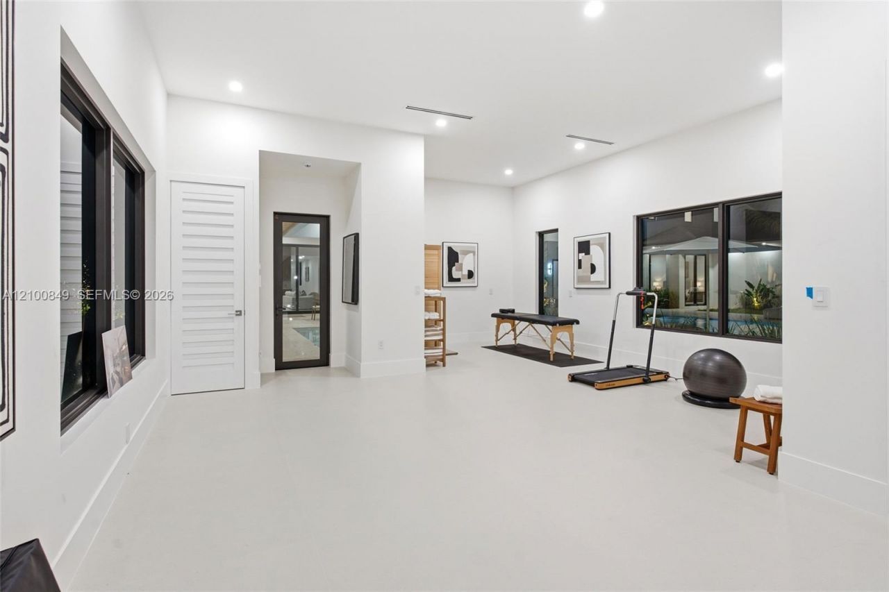 13805 Old Cutler Rd, Palmetto Bay, FL 33158 Photo