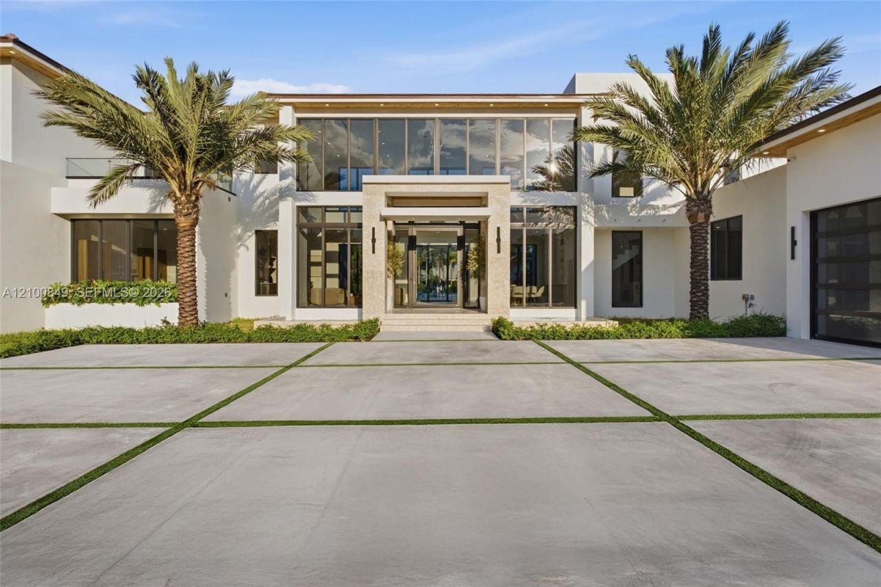 13805 Old Cutler Rd, Palmetto Bay, FL 33158 Photo