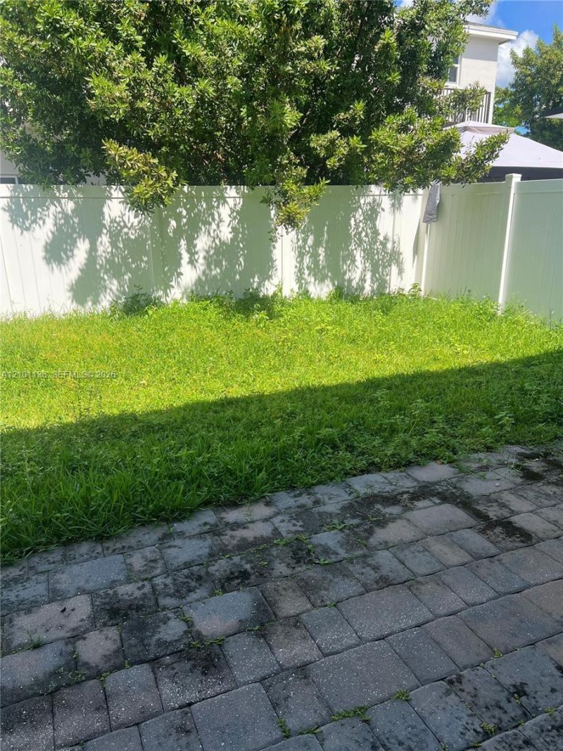 793 SE 19th St , Homestead, FL 33034 Photo