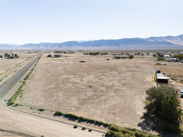 2562 North 48th Street , Ely, NV 89301