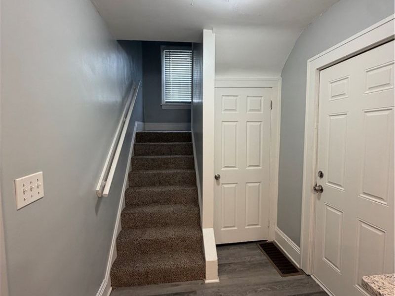 3870 E 146th Street, Cleveland, OH 44128 Photo 12