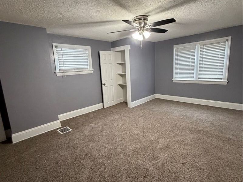 3870 E 146th Street, Cleveland, OH 44128 Photo 15