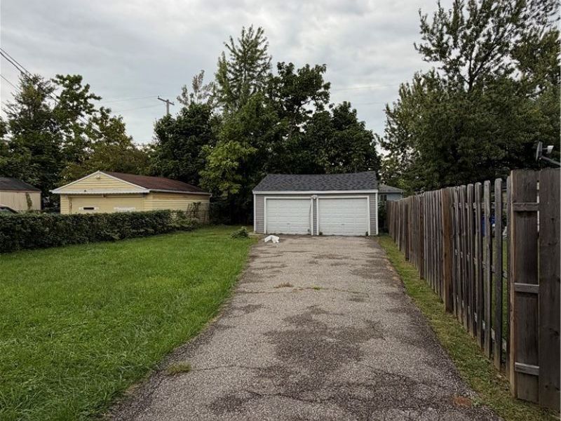 3870 E 146th Street, Cleveland, OH 44128 Photo 24