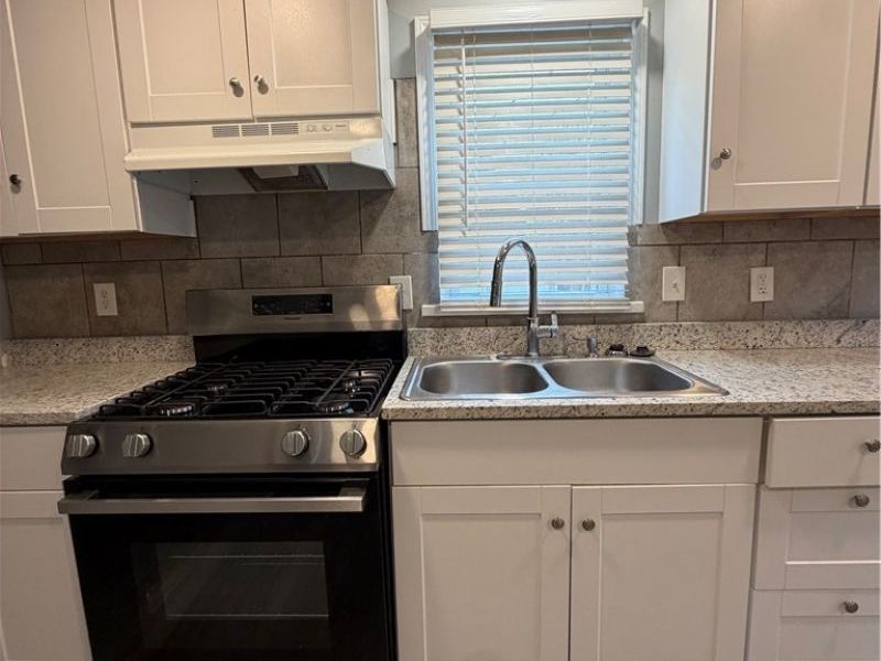 3870 E 146th Street, Cleveland, OH 44128 Photo 5
