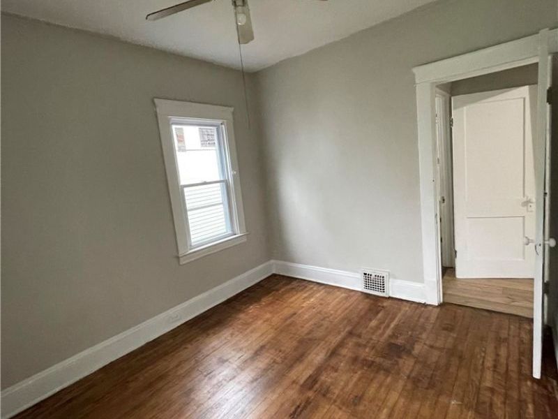 14218 Westropp Avenue, Cleveland, OH 44110 Photo 12