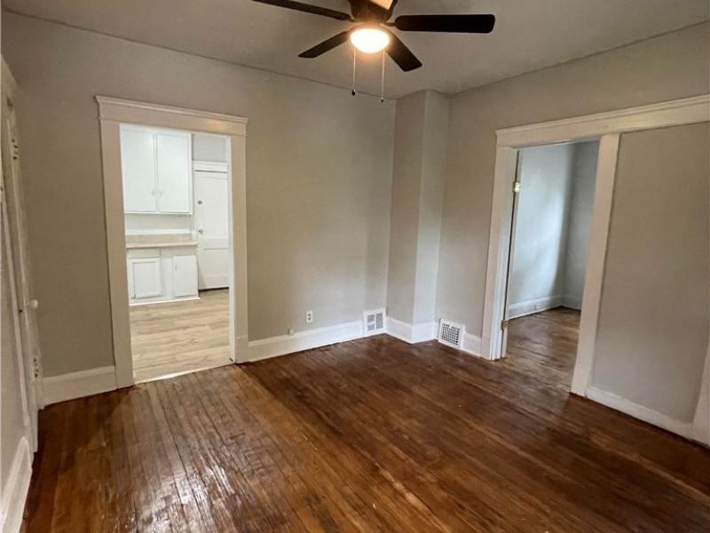 14218 Westropp Avenue, Cleveland, OH 44110 Photo 4