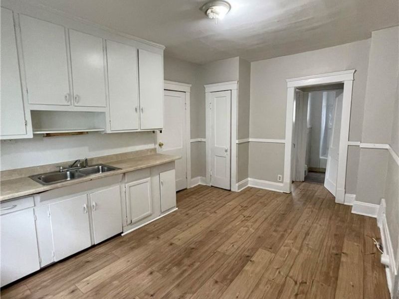 14218 Westropp Avenue, Cleveland, OH 44110 Photo 8