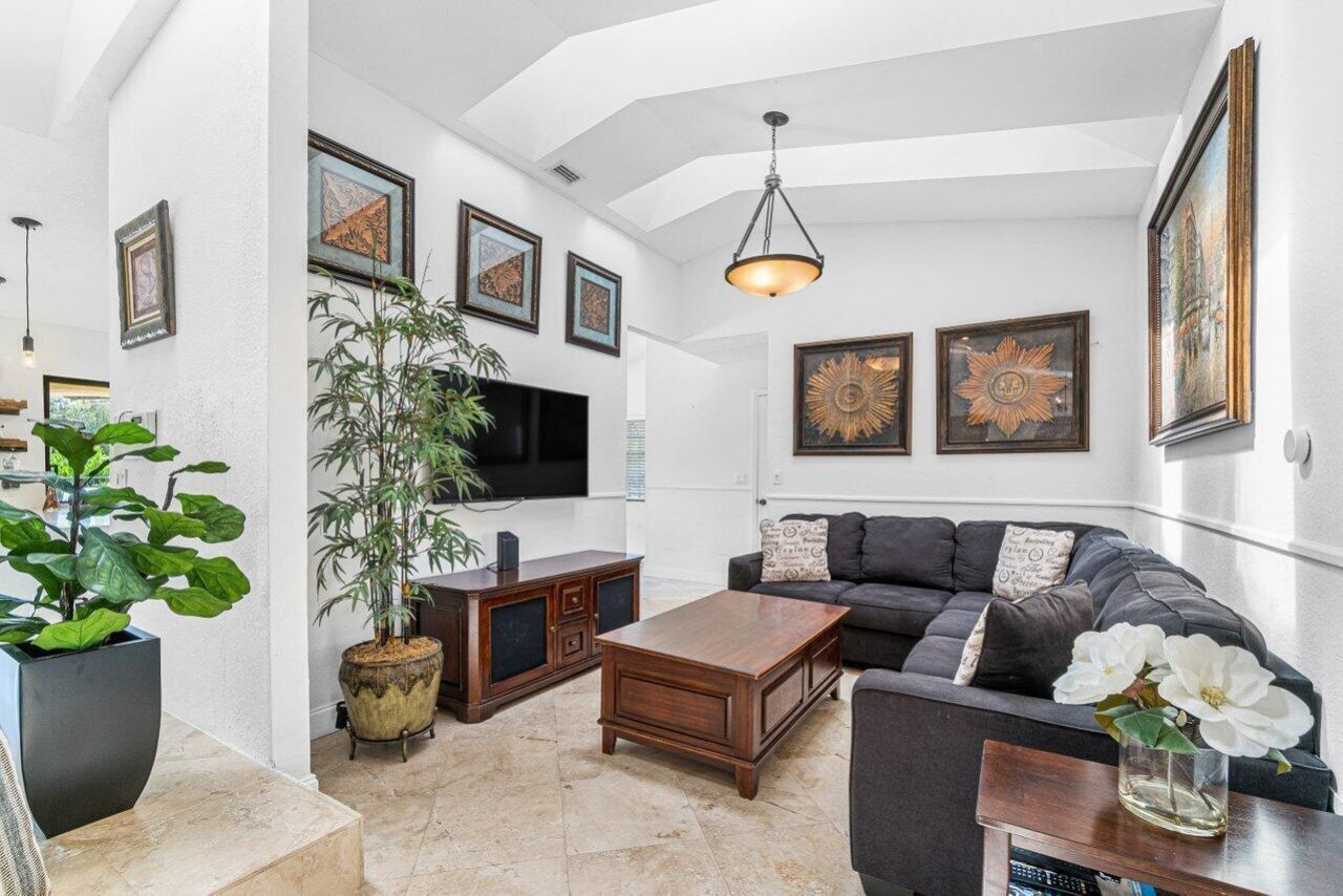 2276 NW 36th Street, Boca Raton, FL 33431 Photo