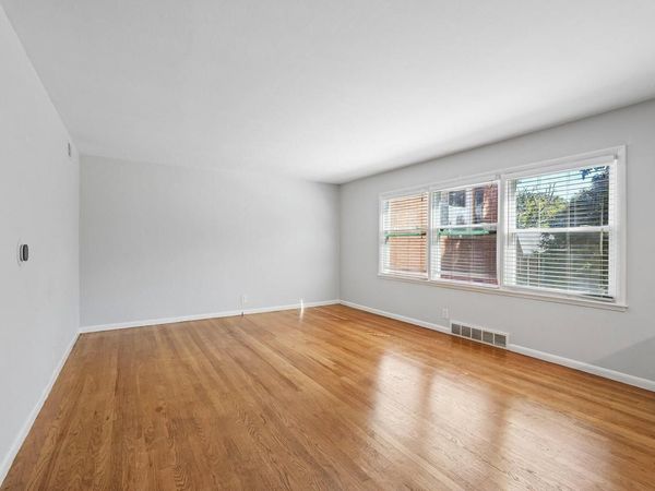 1335 E Randolph COURT, Unit B, Milwaukee, WI 53212