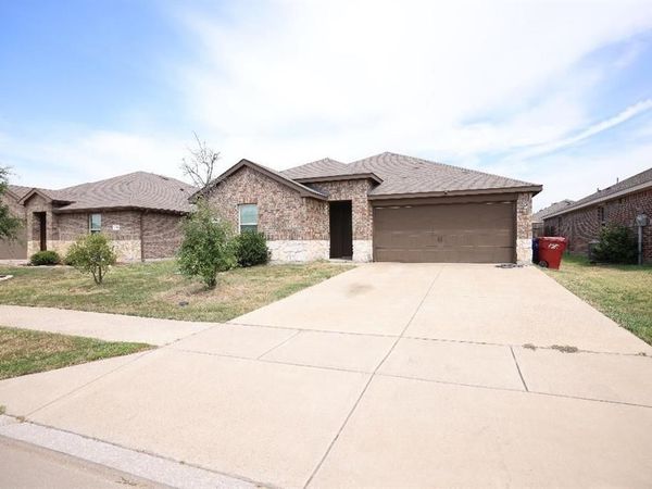 904 Basswood Lane , Royse City, TX 75189