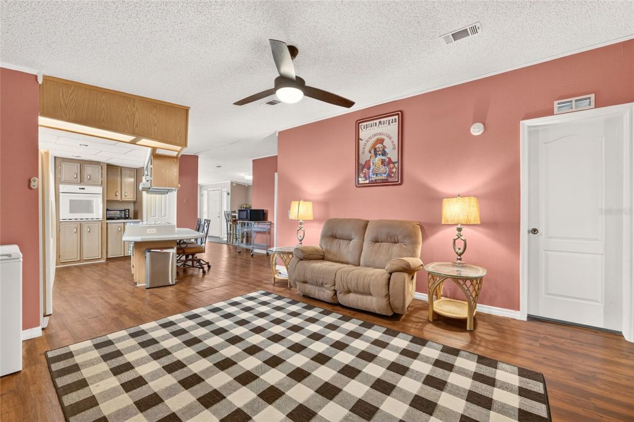 3401 Rainbow Road , Tavares, FL 32778 Photo