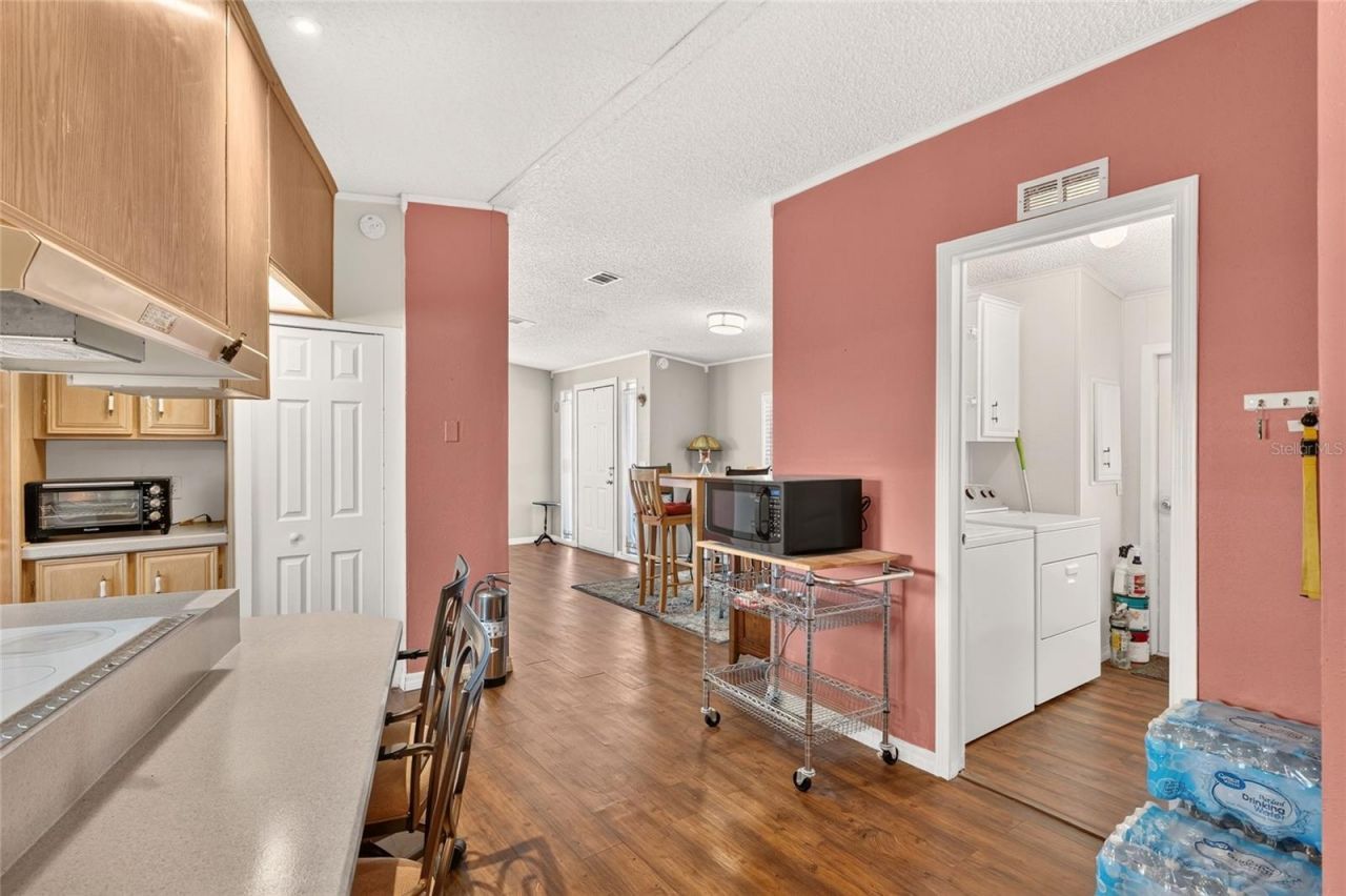 3401 Rainbow Road , Tavares, FL 32778 Photo
