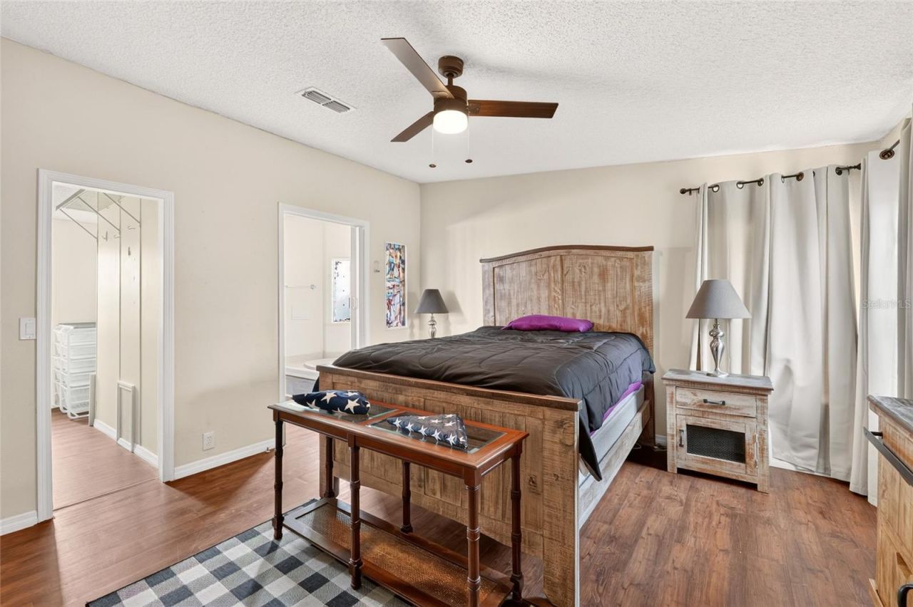 3401 Rainbow Road , Tavares, FL 32778 Photo