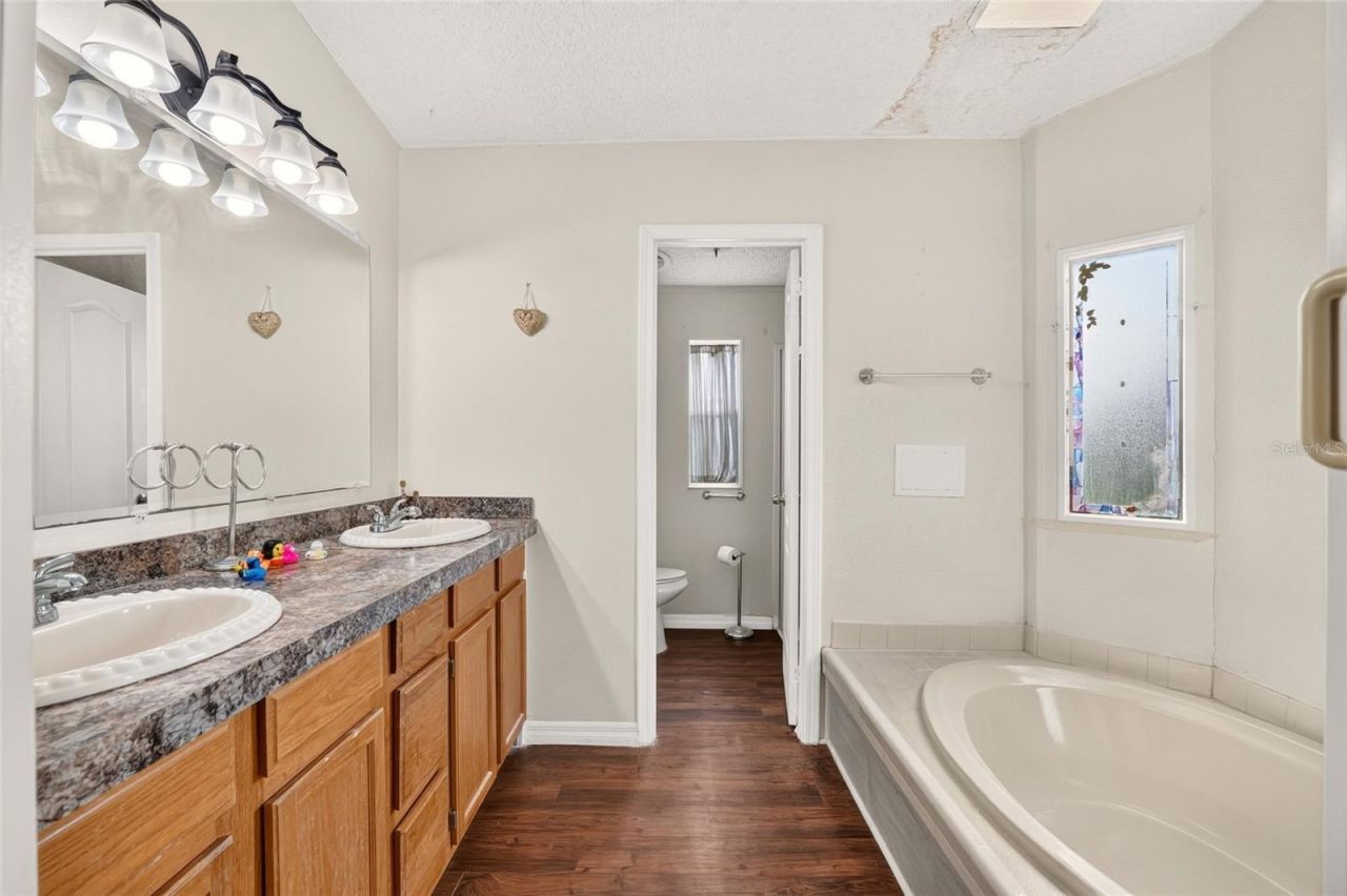 3401 Rainbow Road , Tavares, FL 32778 Photo