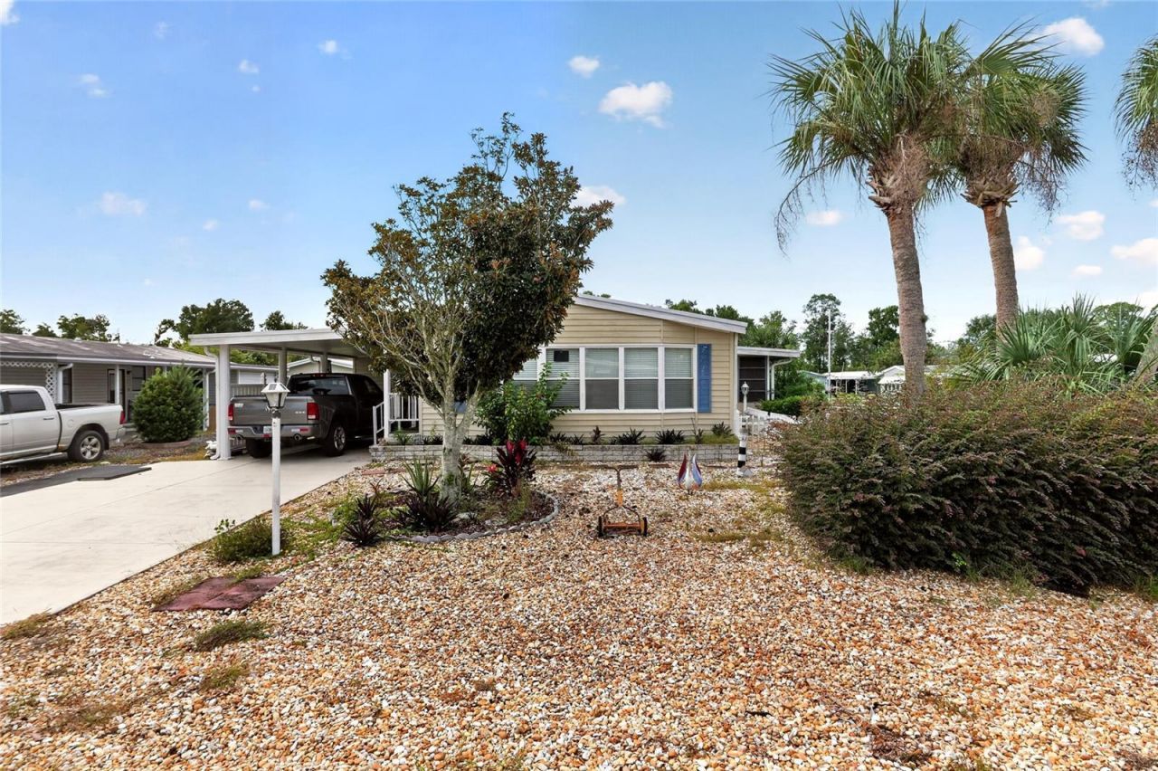 3401 Rainbow Road , Tavares, FL 32778 Photo