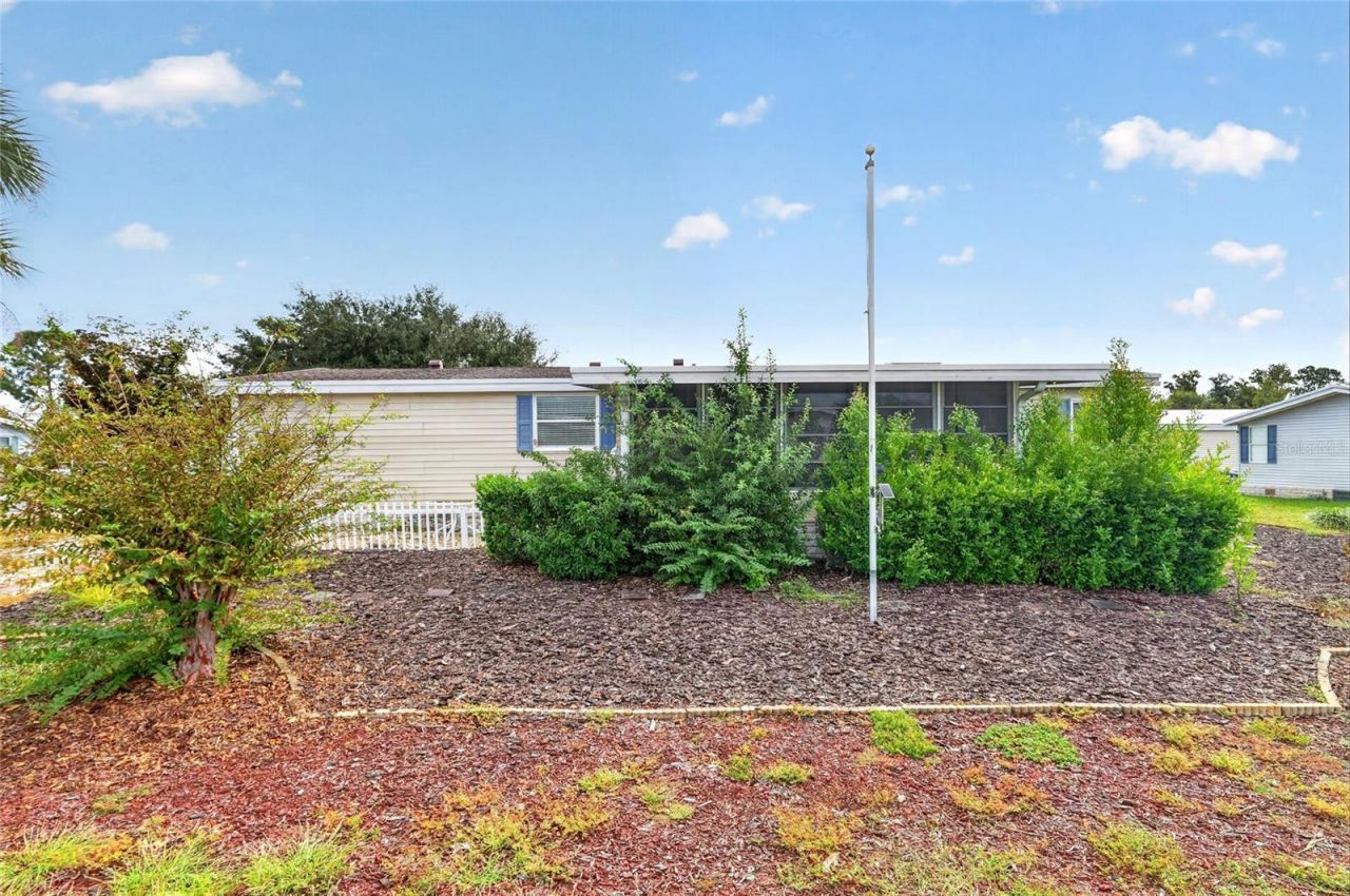 3401 Rainbow Road , Tavares, FL 32778 Photo