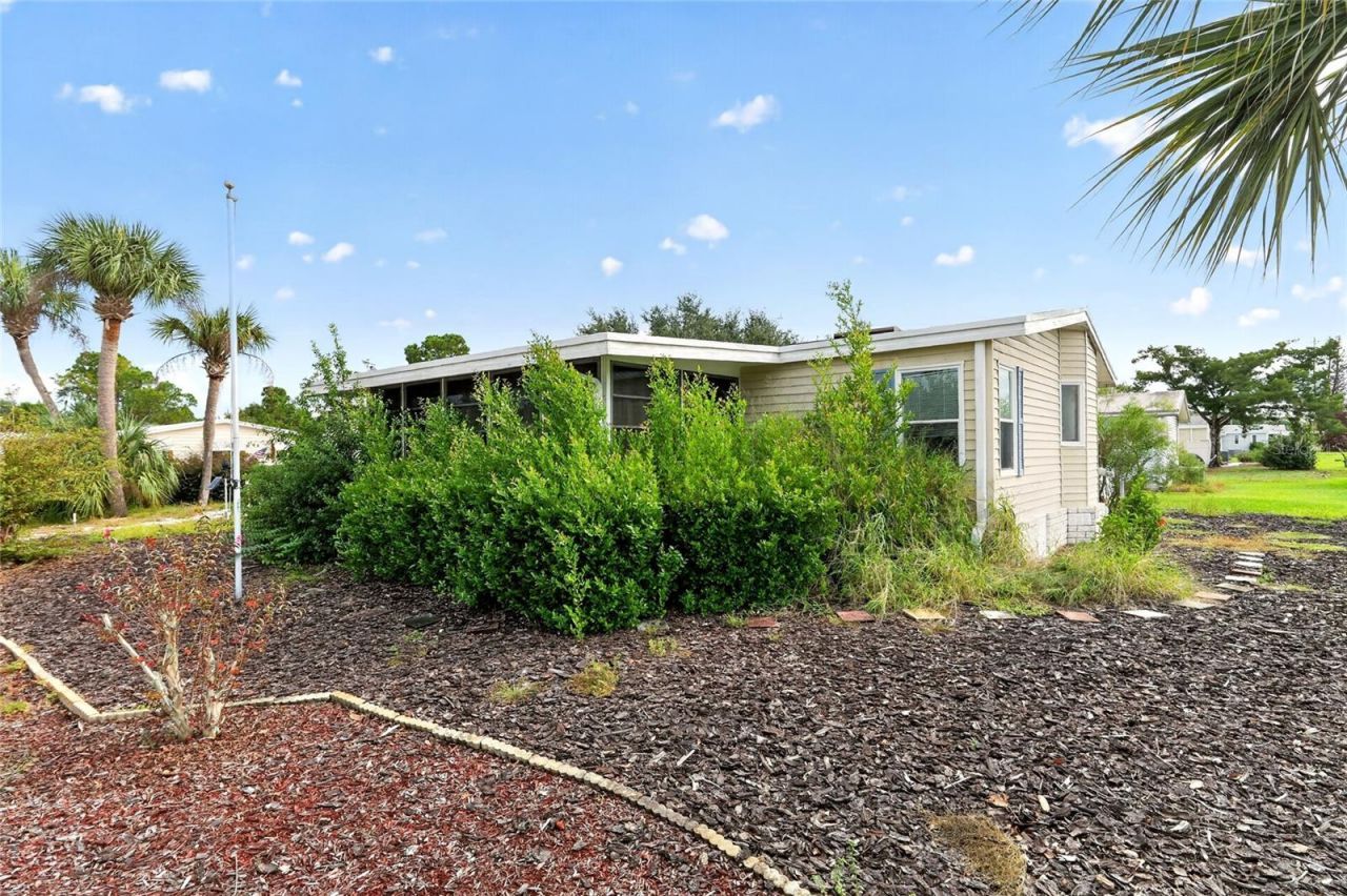3401 Rainbow Road , Tavares, FL 32778 Photo