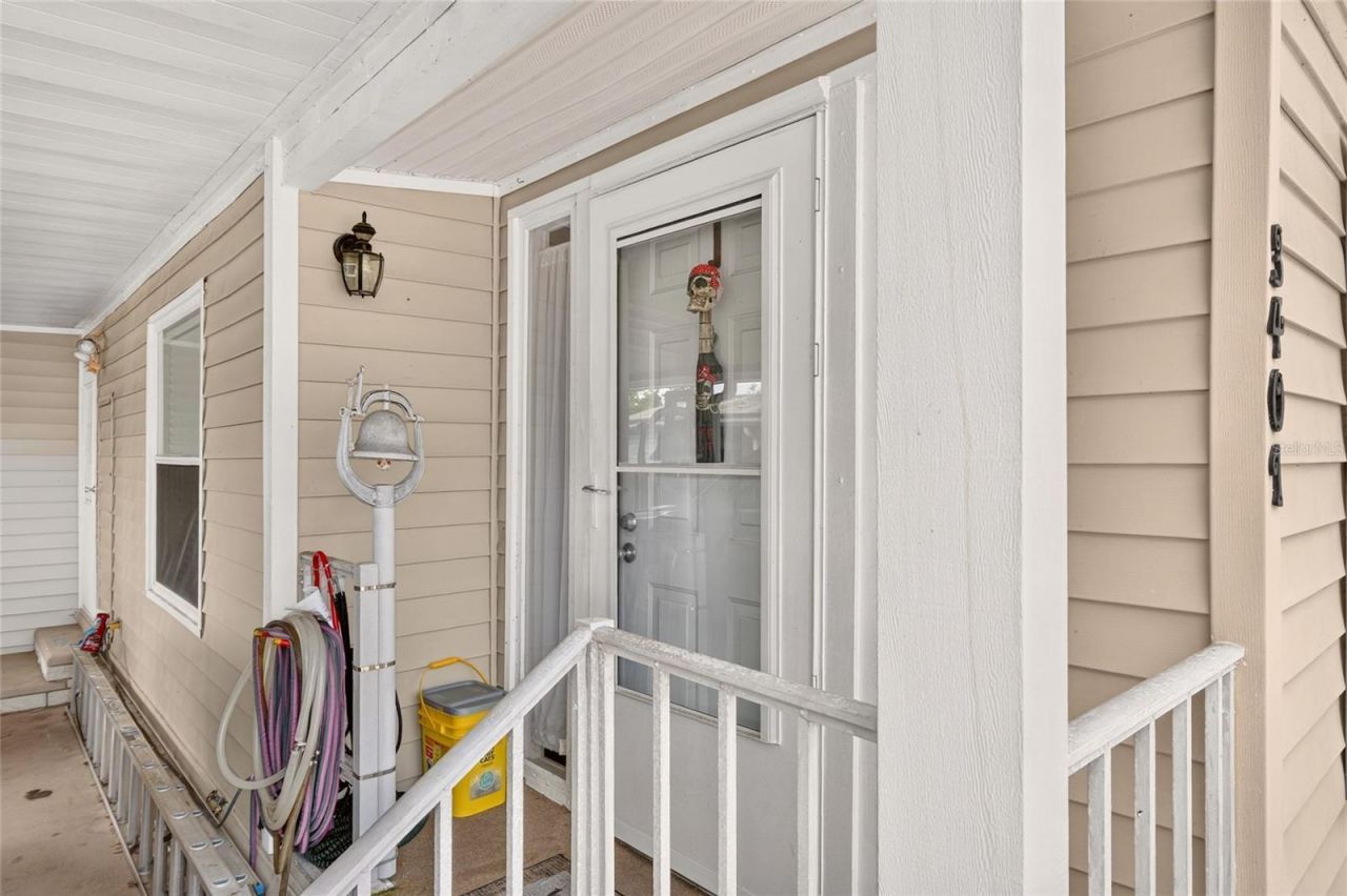 3401 Rainbow Road , Tavares, FL 32778 Photo