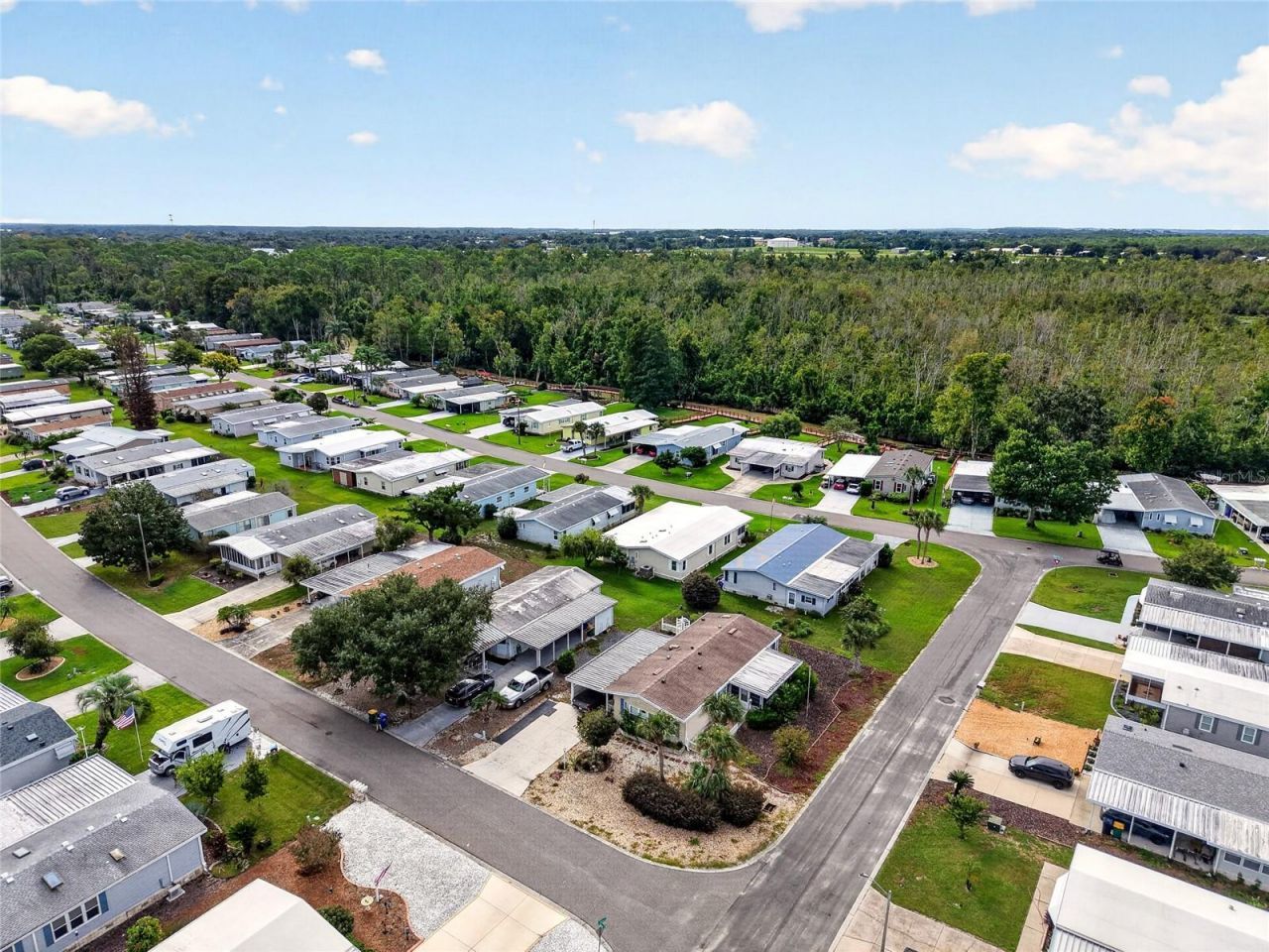 3401 Rainbow Road , Tavares, FL 32778 Photo