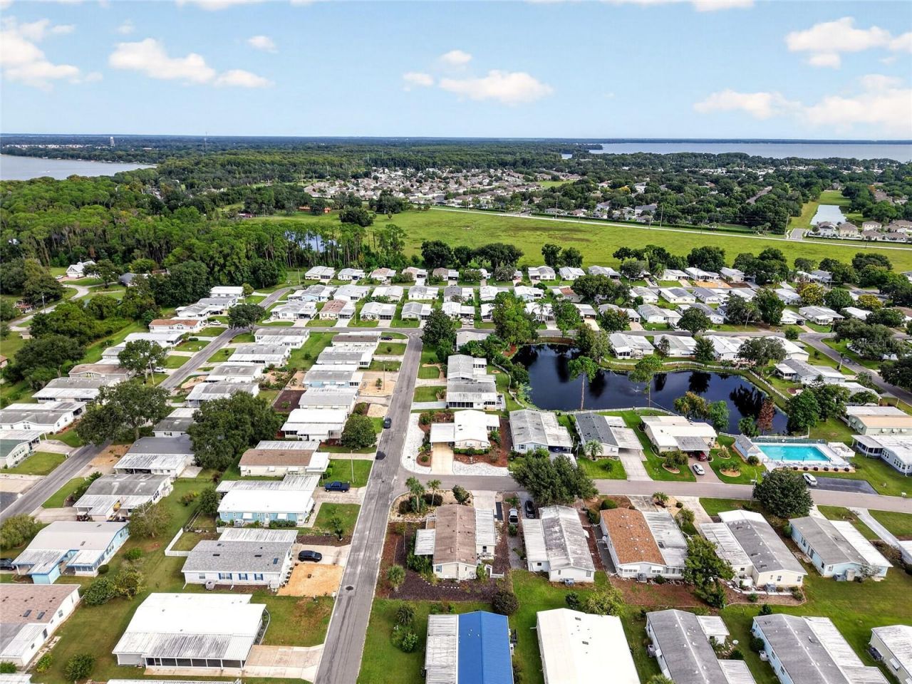 3401 Rainbow Road , Tavares, FL 32778 Photo