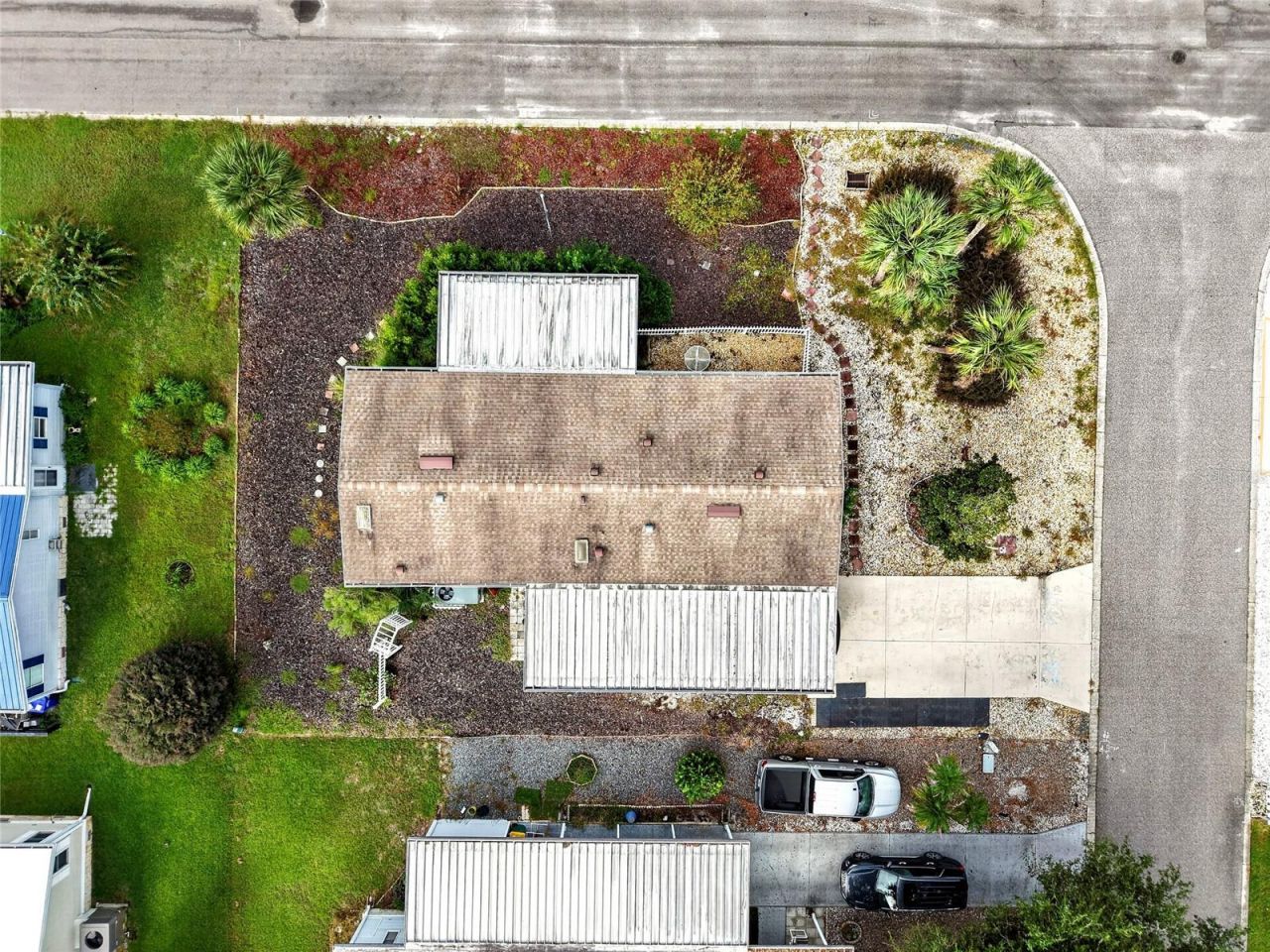 3401 Rainbow Road , Tavares, FL 32778 Photo