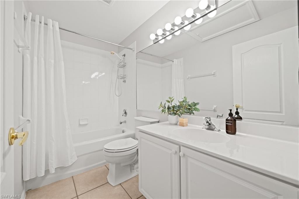 23240 Copperleaf Blvd, Estero, FL 34135 Photo