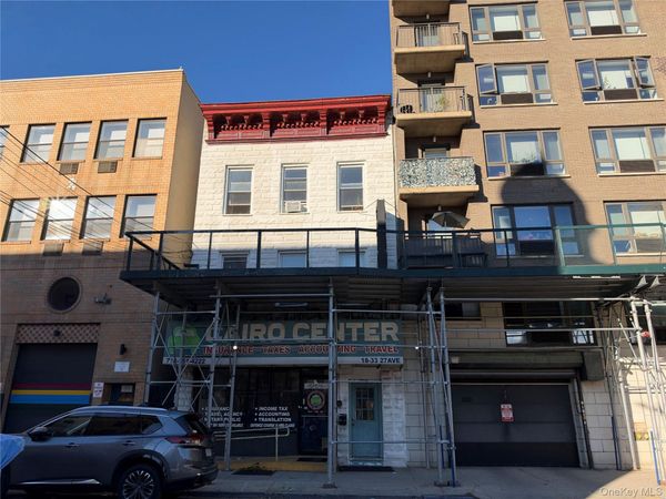 1833 27th Avenue , Astoria, NY 11102
