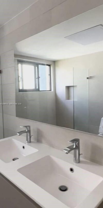 1 Cocotal , , VA 23000 Photo
