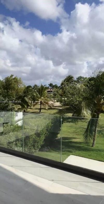 1 Cocotal , , VA 23000 Photo
