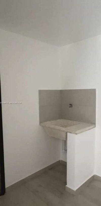 1 Cocotal , , VA 23000 Photo