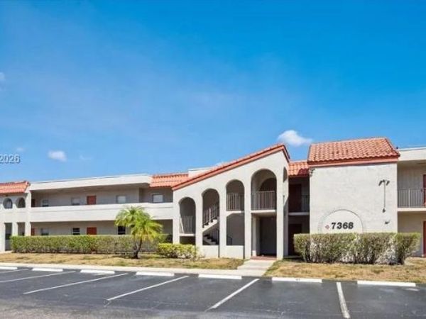 7368 Woodmont Ave , Unit 105, Tamarac, FL 33321