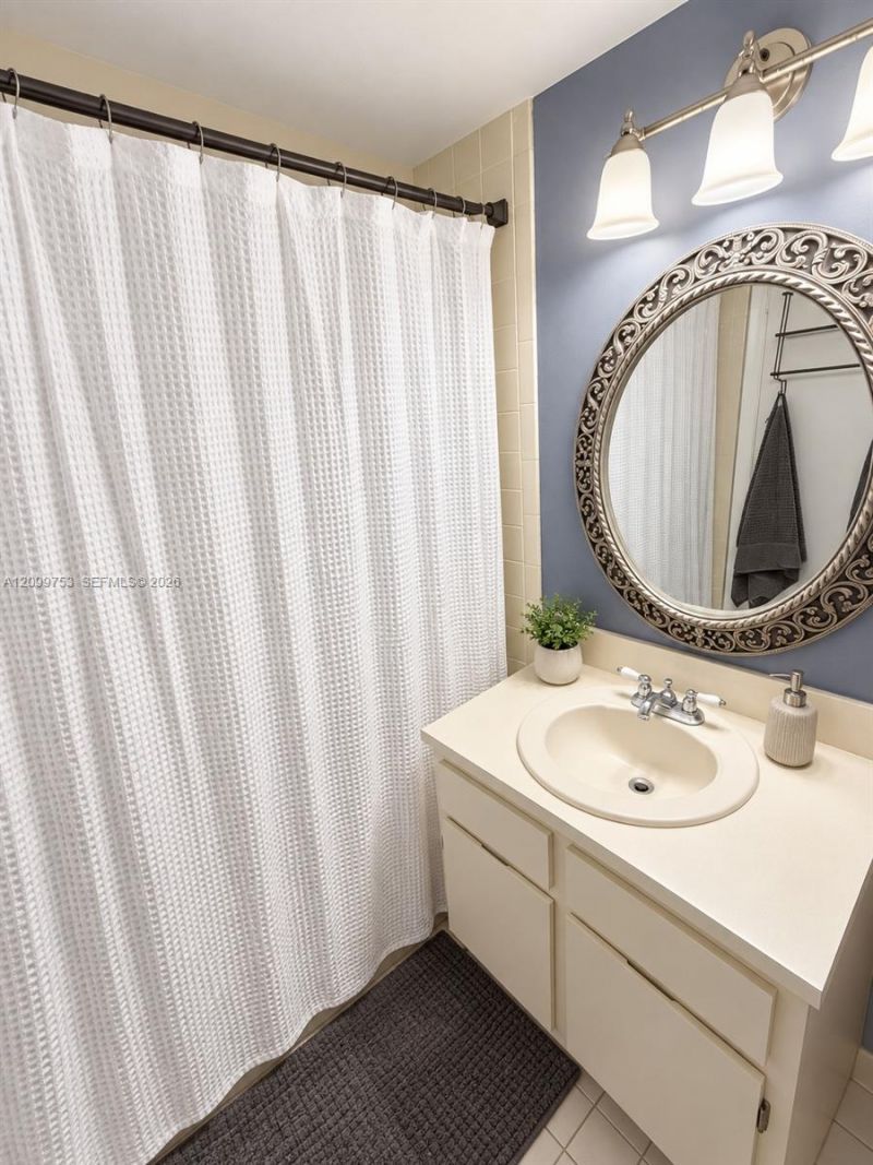7368 Woodmont Ave , Unit 105, Tamarac, FL 33321 Photo