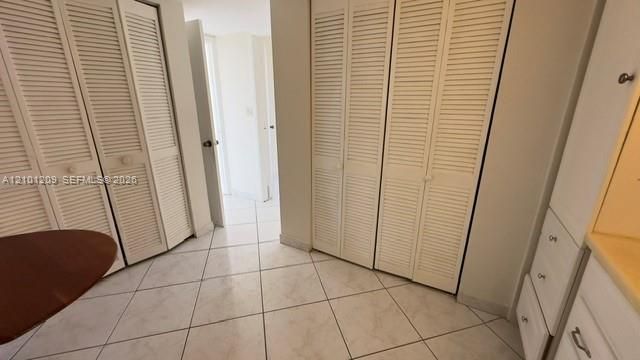 20301 W Country Club Dr , Unit 826, Aventura, FL 33180 Photo