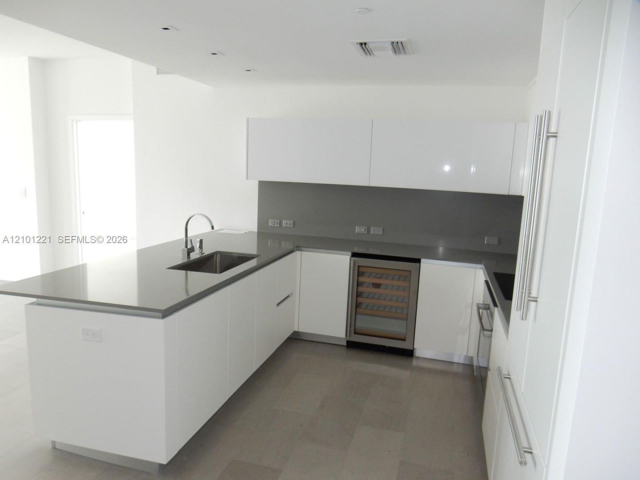 88 SW 7th St , Unit 2703, Miami, FL 33130 Photo