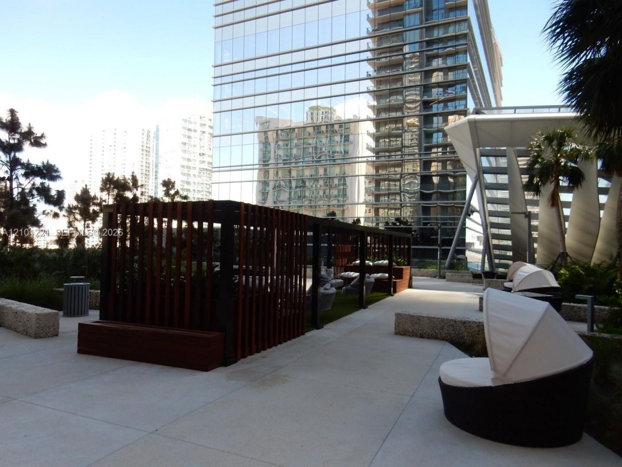 88 SW 7th St , Unit 2703, Miami, FL 33130 Photo