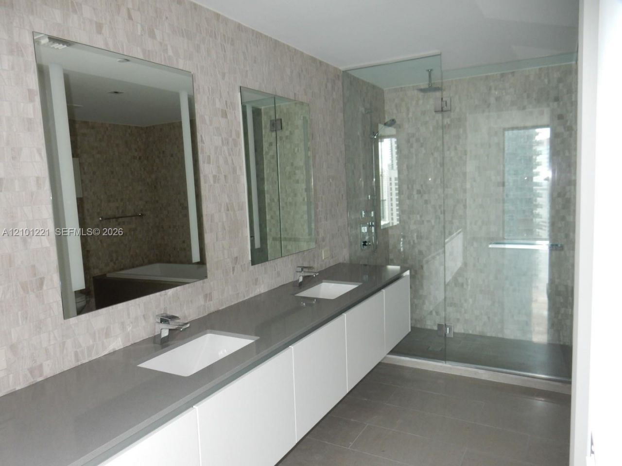 88 SW 7th St , Unit 2703, Miami, FL 33130 Photo