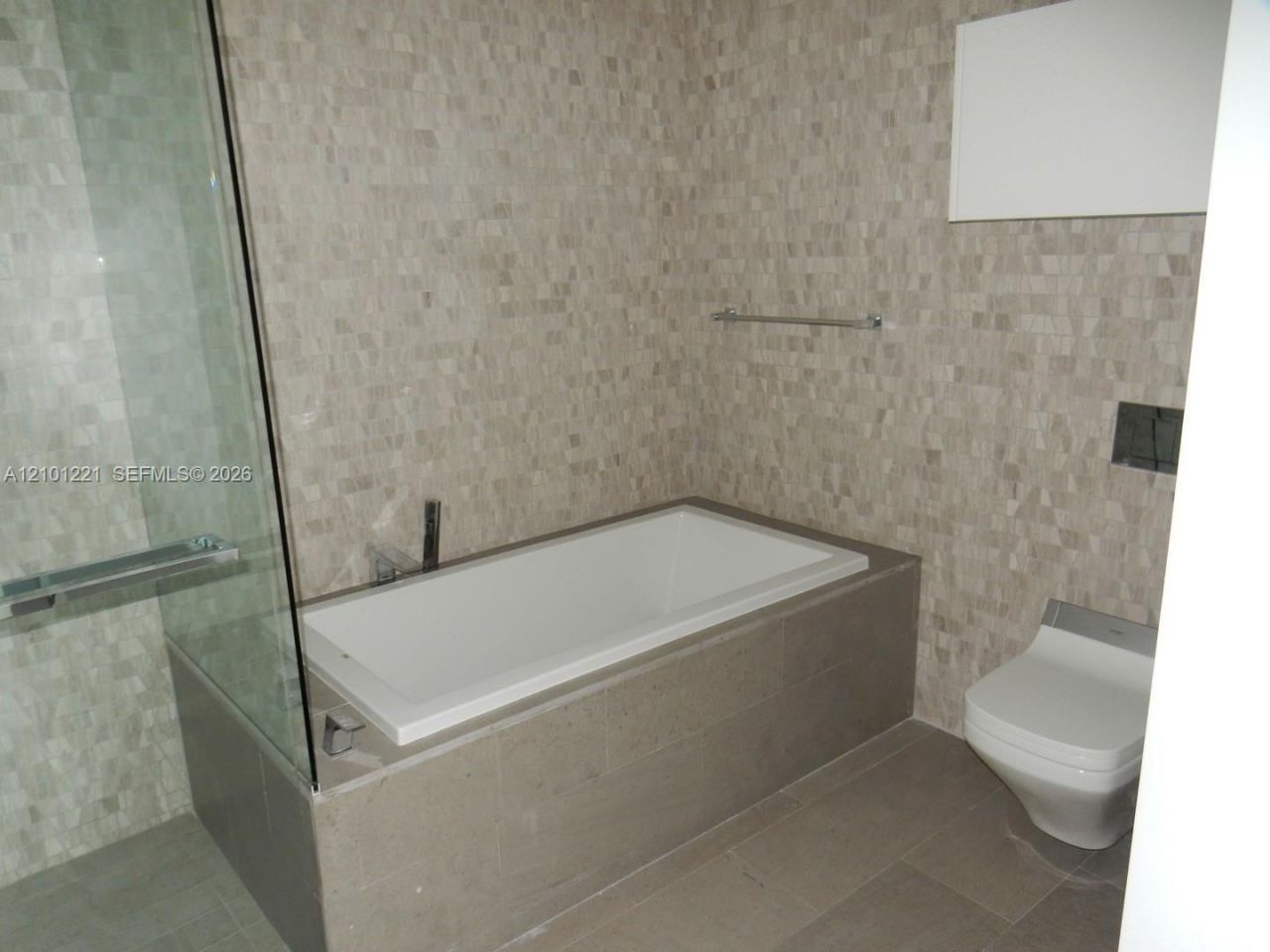 88 SW 7th St , Unit 2703, Miami, FL 33130 Photo