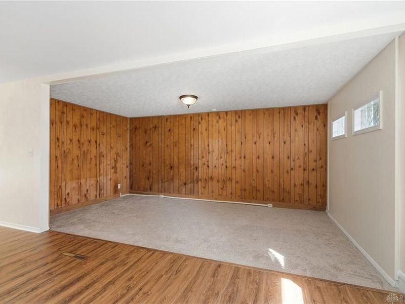 634 Omar Circle, Yellow Springs, OH 45387 Photo 15