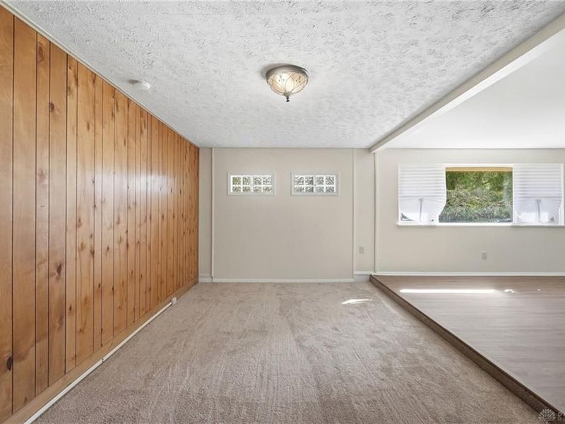 634 Omar Circle, Yellow Springs, OH 45387 Photo 17