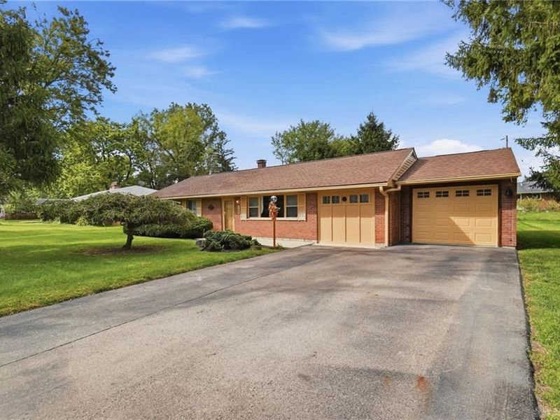 634 Omar Circle, Yellow Springs, OH 45387 Photo 5