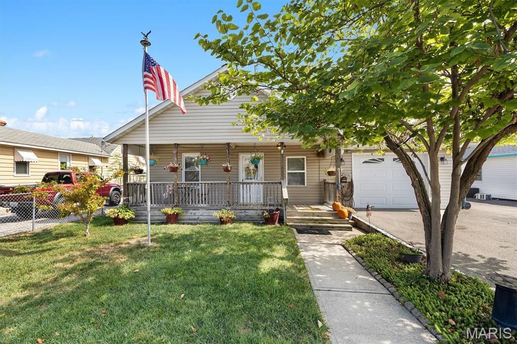 1742 Poplar Street , Granite City, IL 62040 Main Photo