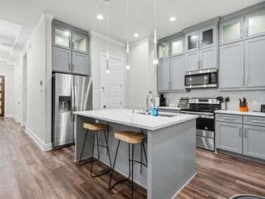 1435 Strickland Street, Dallas, TX 75216