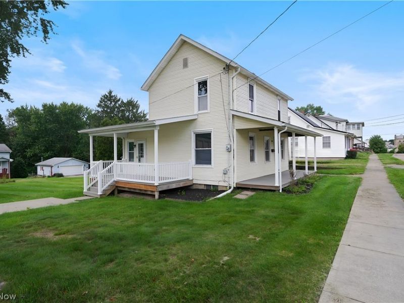 292 2nd Street SE, Carrollton, OH 44615 Photo 3